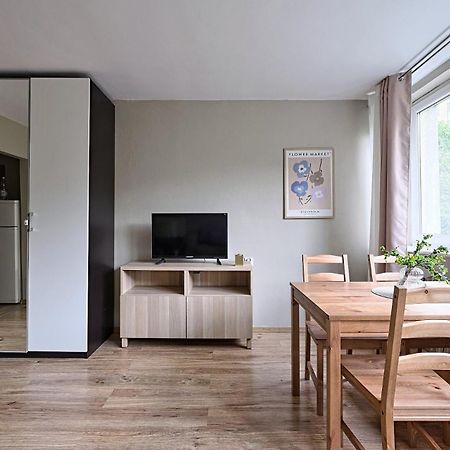 Urbannestgroup - City Center Cozy Studio - Bagno 7 วอร์ซอ ภายนอก รูปภาพ