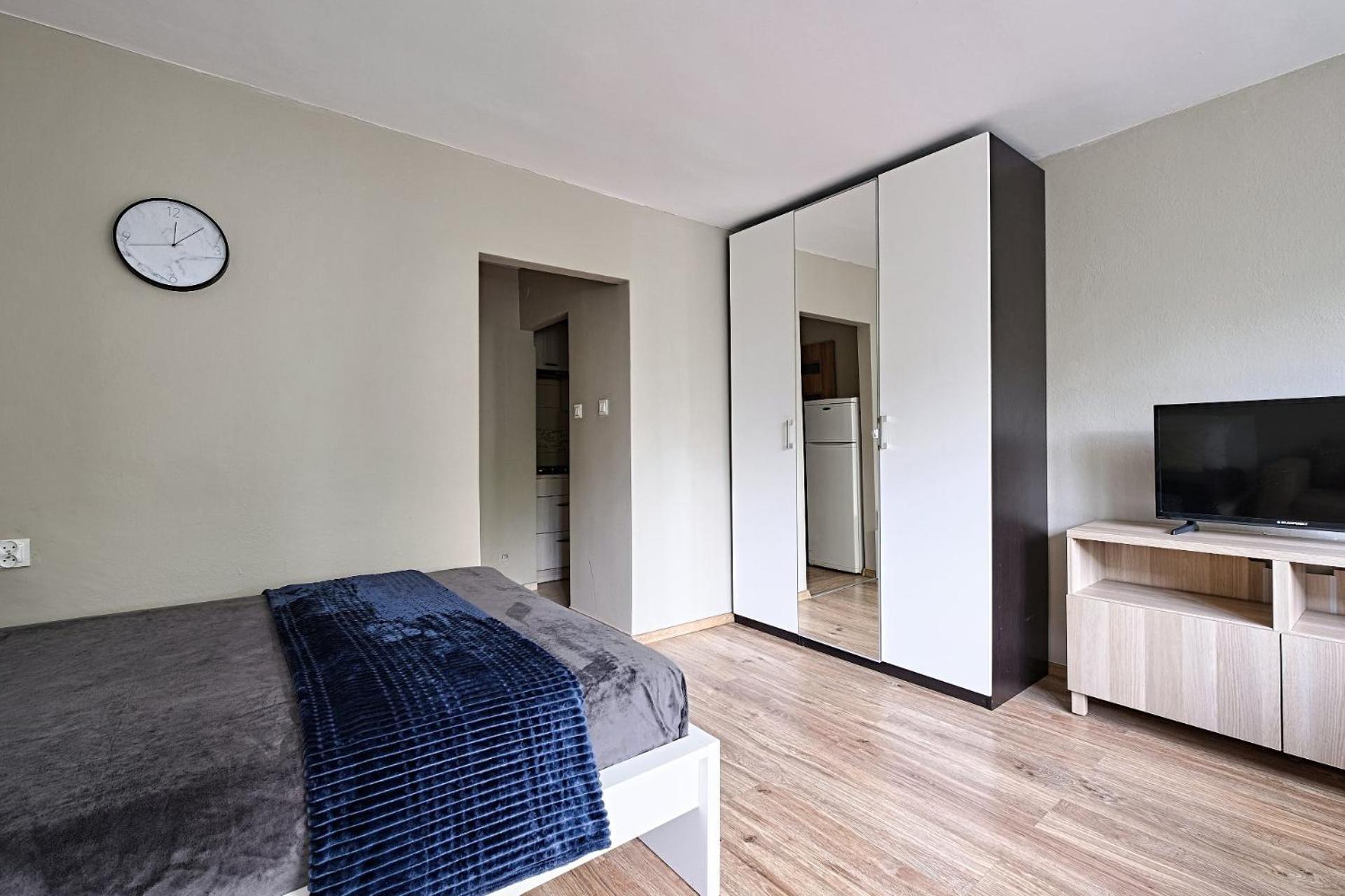 Urbannestgroup - City Center Cozy Studio - Bagno 7 วอร์ซอ ภายนอก รูปภาพ